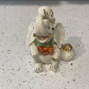 Lenox Lucky Little Elephant with Pot of Gold